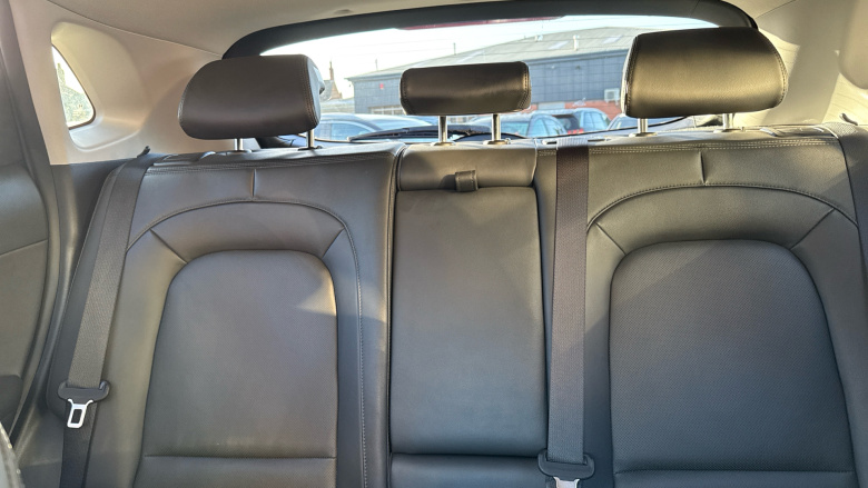 Hyundai Kona 1.6 GDi Hybrid Ultimate 5dr DCT Hybrid Hatchback